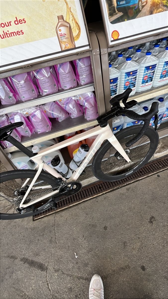 Velos: Vélo adris performance  – Neu (gemäss Beschreibung) aus Genève von Alexisenpairedeski 2