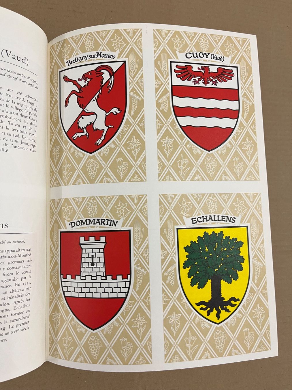 Bücher: Livre des armorial des communes vaudoise – Gebraucht aus lausanne von esploras 3