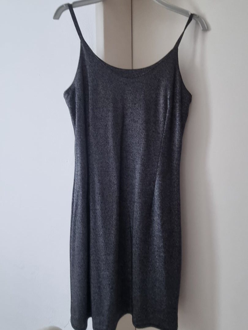 Kleider: Kleid, schwarz mit feinen Träger Gr.S – Neu (gemäss Beschreibung) aus Geroldswil von Agapanthus22