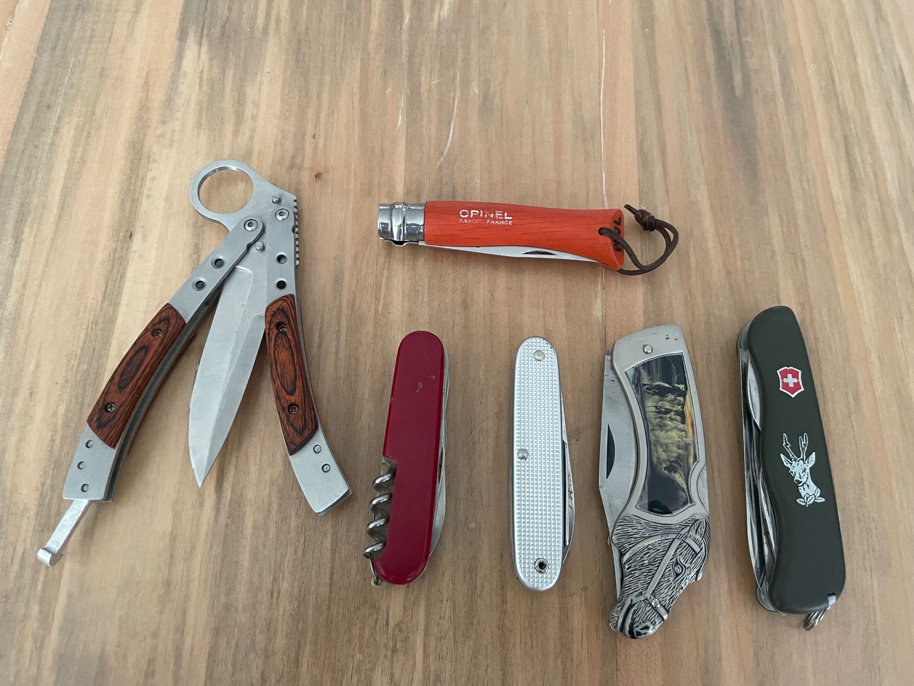 Taschenmesser: Diverse Taschenmesser – Gebraucht aus Dällikon von buyandbehappy 1