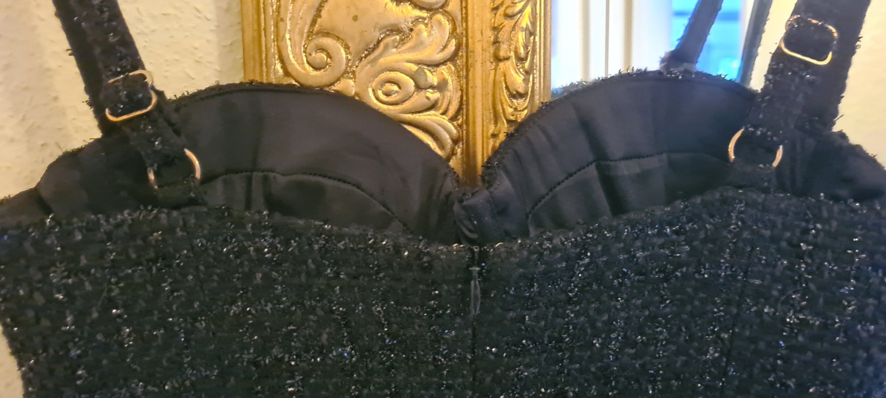 Robes: Meshki Kleid – D'occasion à Allschwil par Virgo 3