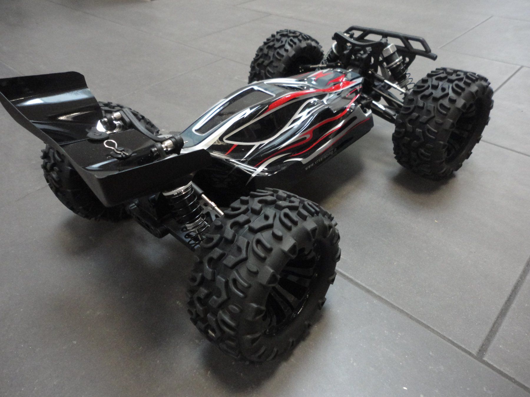 RC Kits de montage: 4WD Buggy mit Monsterreifen – Neuf avec emballage d'origine à Horgen par RcModell 3