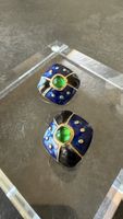 Boucles d'oreilles clip en verre vert émaillé bleu cabochon