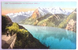 Vierwaldstättersee mit Urirotstock (2392 m)