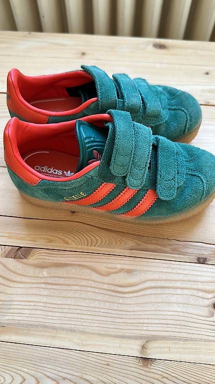 adidas gazelle silver green womens adidas Gazelle Shoes Kids Night Indigo 6.5 Kids main image 0