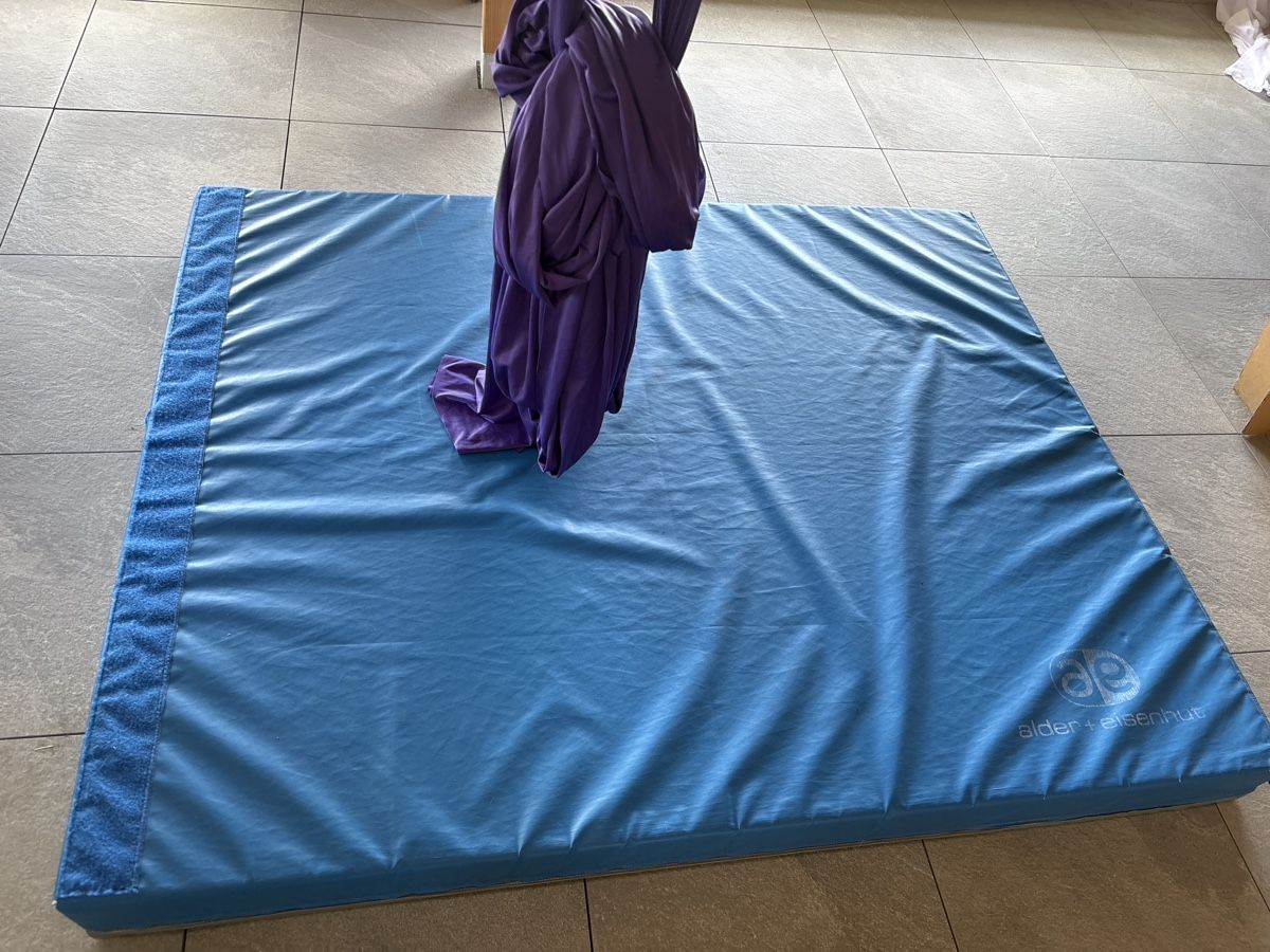 Alder+Eisenhut Tapis de sol: Niedersprungmatte – D'occasion à Triboltingen par Shiora