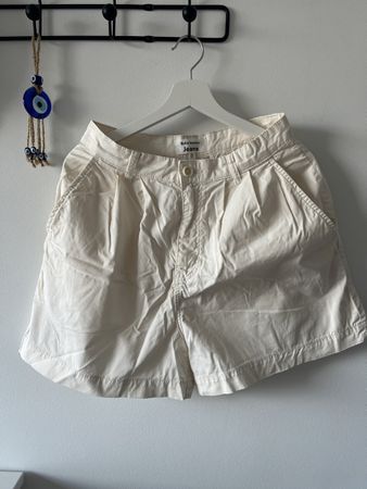 Reformation Cotton Shorts (US 28)