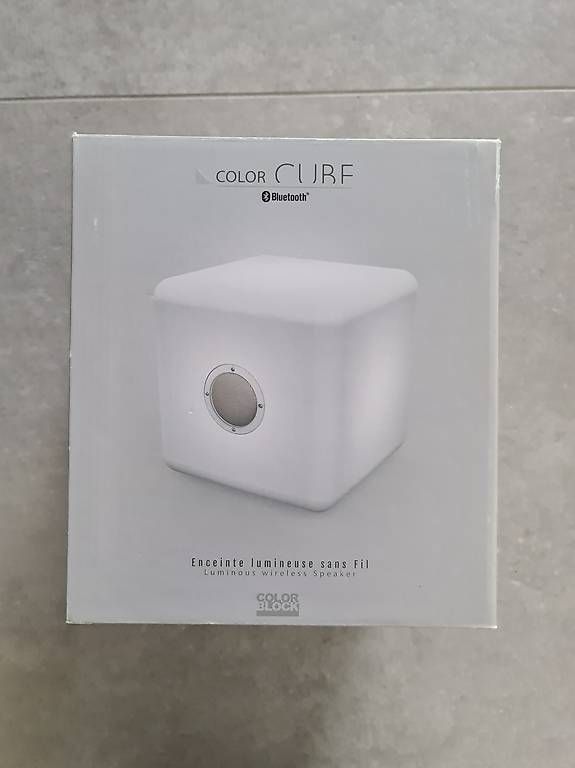 Casse acustiche: Enceinte lumineuse color cube – Usato da L'Orient venduto da eug_pqj5