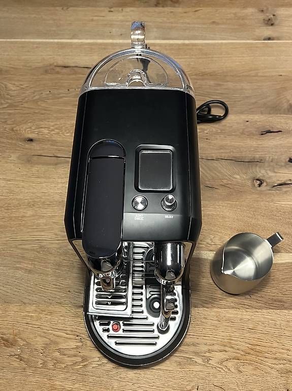 Kaffeemaschinen & Espressomaschinen: Nespresso Creatista Plus, schwarz – Gebraucht aus Bülach von TmSnk 4