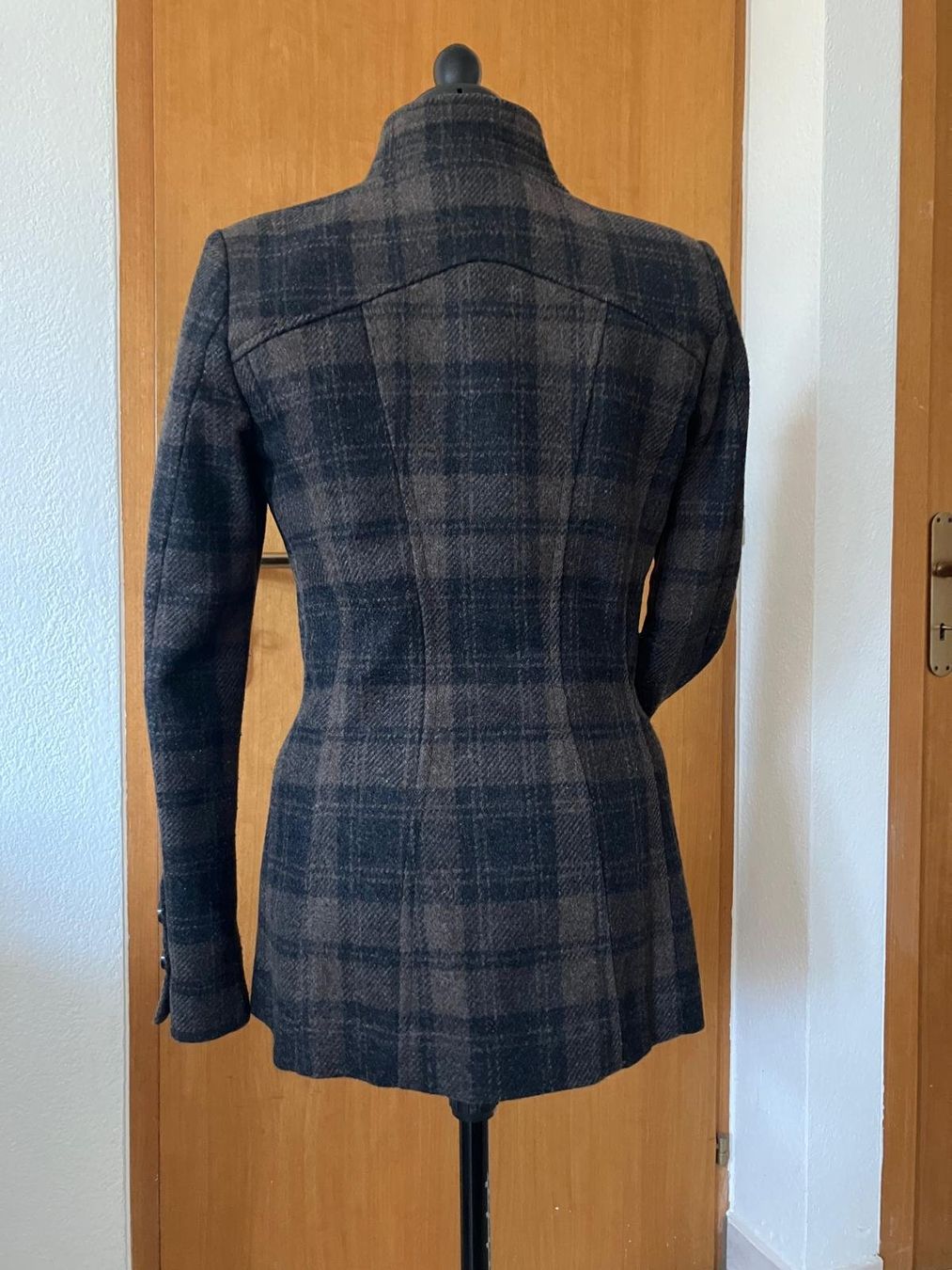 Cappotti: Gaudì Wool Blend Jacket – Usato da Monte Carasso venduto da arn_dime 2