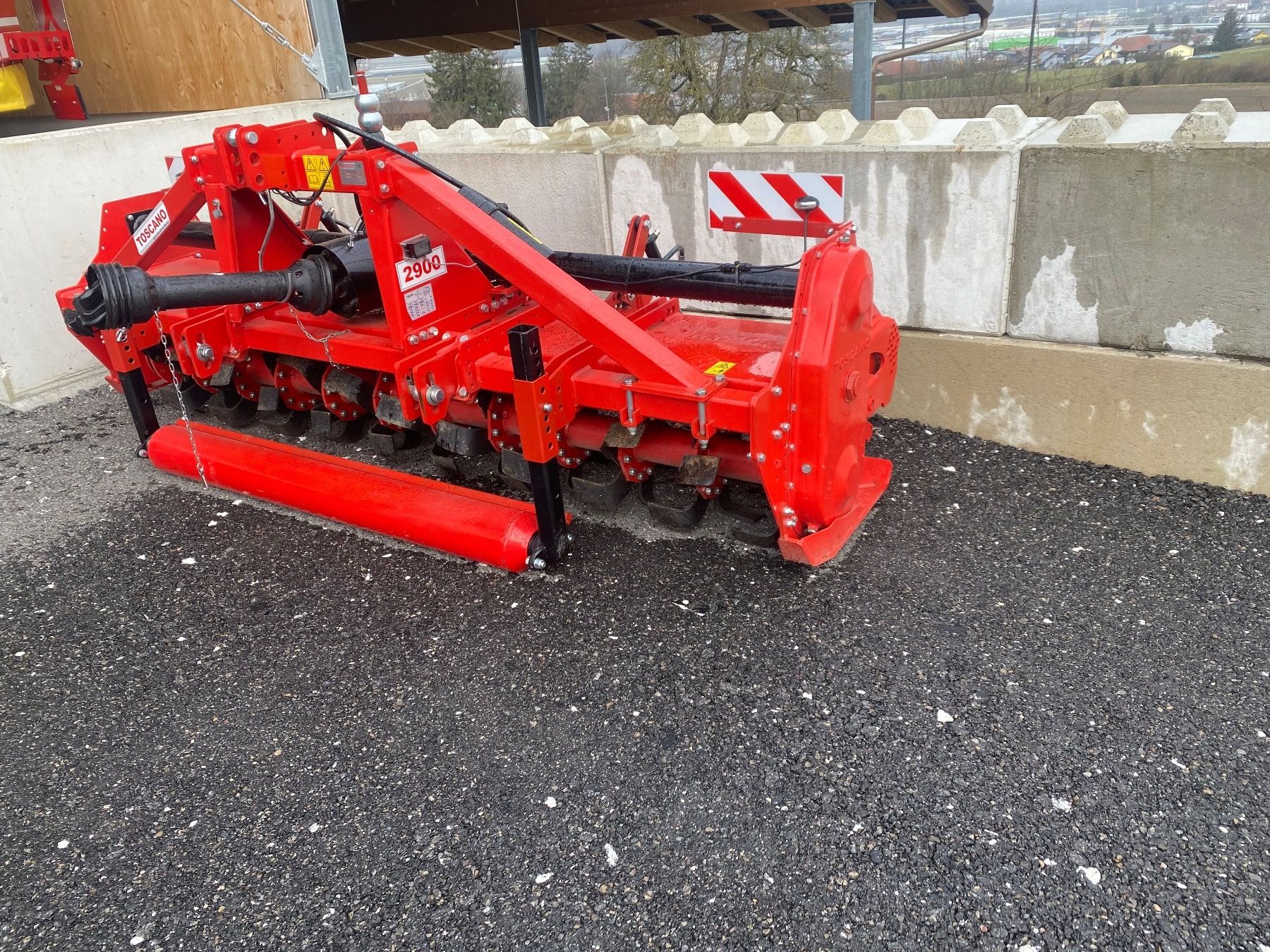 Toutes les machines: Grasnarbenkiller Toscano – D'occasion à Ried b. Kerzers par Renner011