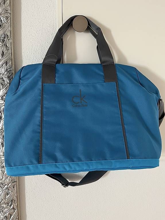 Borse: Reisetasche Calvin Klein Neu – Usato da Meilen venduto da tif_x9sj