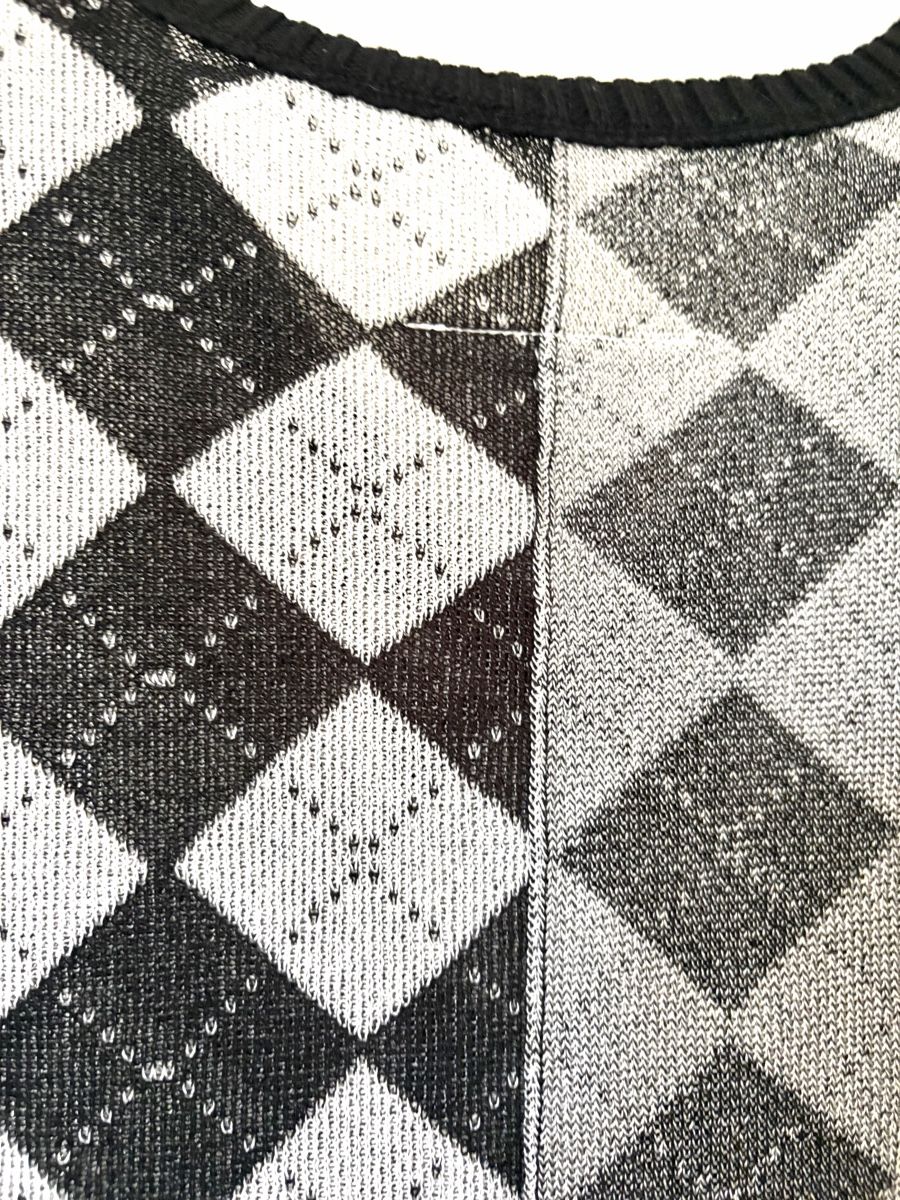 Maison Margiela Tops: MM6 Maison Margiela Pull sans manches Argyle Taille XL Neuf – Gebraucht aus Chêne Bourg von paleios22 5