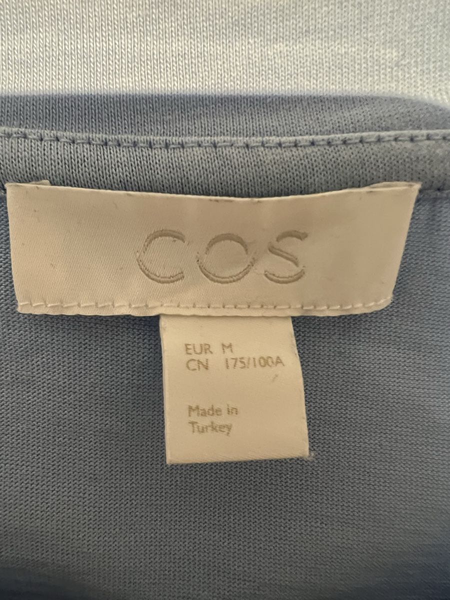 Cos T-shirt: COS T Shirt – Nuovo (secondo la descrizione) da Pfäffikon SZ venduto da pdroth 2