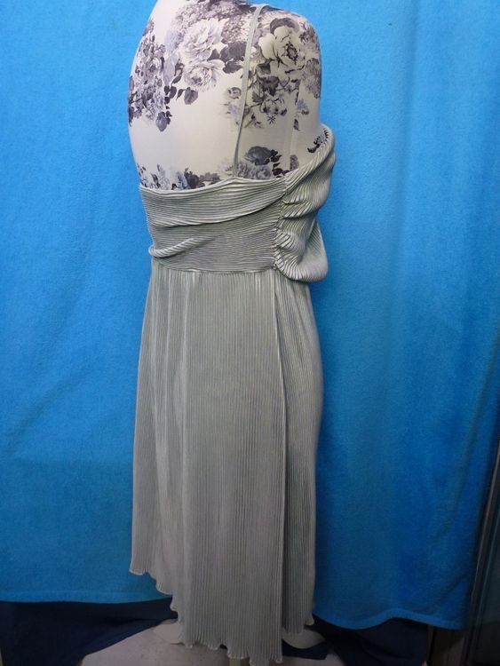 Valentino Vestiti: RED Valentino - cocktail dress – Usato da Winterthur venduto da Emma0312 5