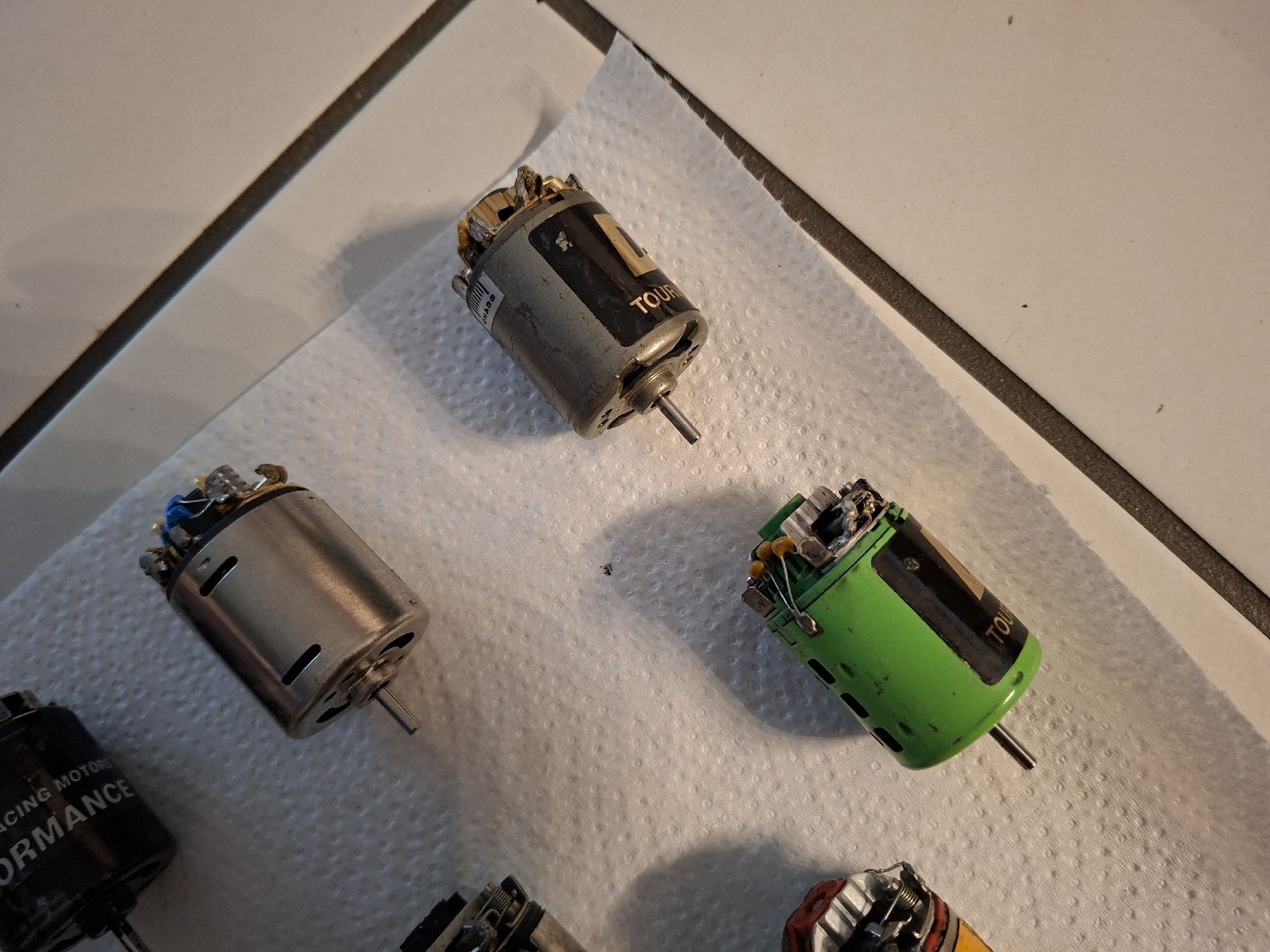 Yokomo RC Kits de montage: Tuning Bürsten Motoren 7Stück – D'occasion à Schattdorf par mamo1952 3