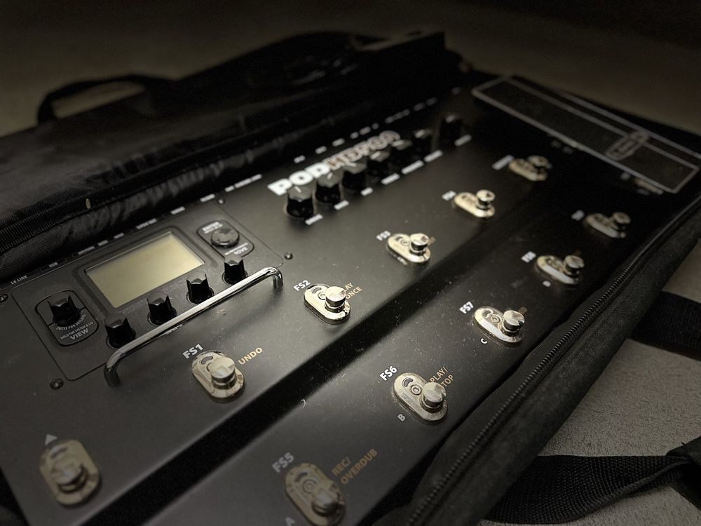 Gitarren-Pedalboard 45,7 X 30 Cm Mit Tragetasche – Stahlkonstruktion, 8° Neigung, Inkl. Montagebänder
