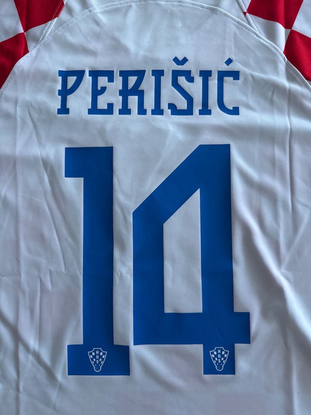 Canottiere & Pantaloni: Kroatien Trikot Perisic – Nuovo (secondo la descrizione) da Bronschhofen venduto da leo_99hp 1