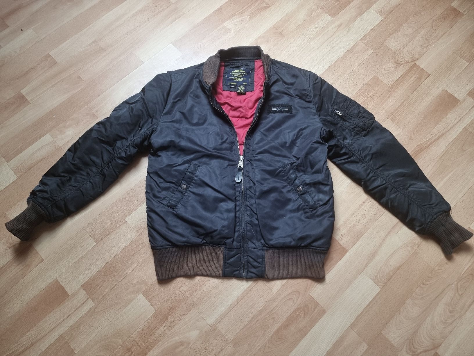 Alpha Industries Jacken: Bomber Jacket Alpha Industries  – Gebraucht aus Rolle von Groovytrain 1