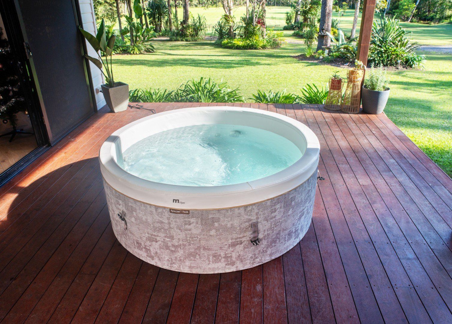 Whirlpool: MSpa Whirlpool Cocoon, 180x180x65cm – Nuovo e nell'imballaggio originale da St. Marein venduto da trade-line-partner 1