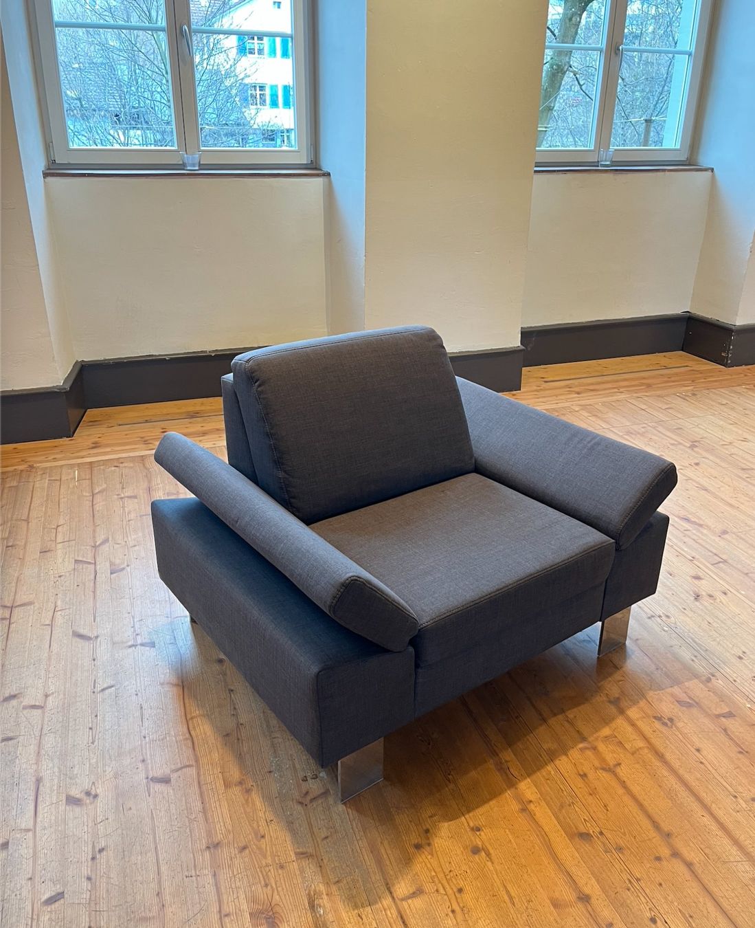 Poltrone: Bequemes 1-Sitzer Sofa / Sessel – Usato da Sissach venduto da OF1