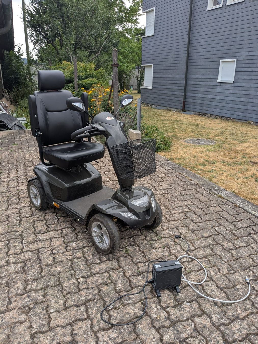 Veicoli elettrici: Elektromobil HS-898 – Usato da Dintikon venduto da Expandi 3