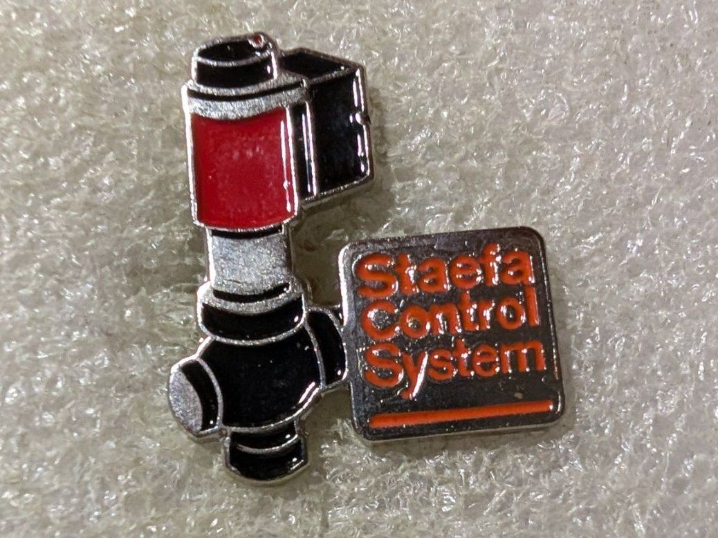 Placchette & Badge: Ansteckpin 205: Stafae Control – Usato da Oppligen venduto da Pin-Fall-Shop