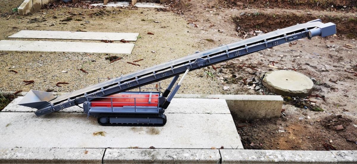 Modellismo RC: RC Förderband Raupe 1:14 – Nuovo (secondo la descrizione) da Altdorf UR venduto da modellbau-widmer 3