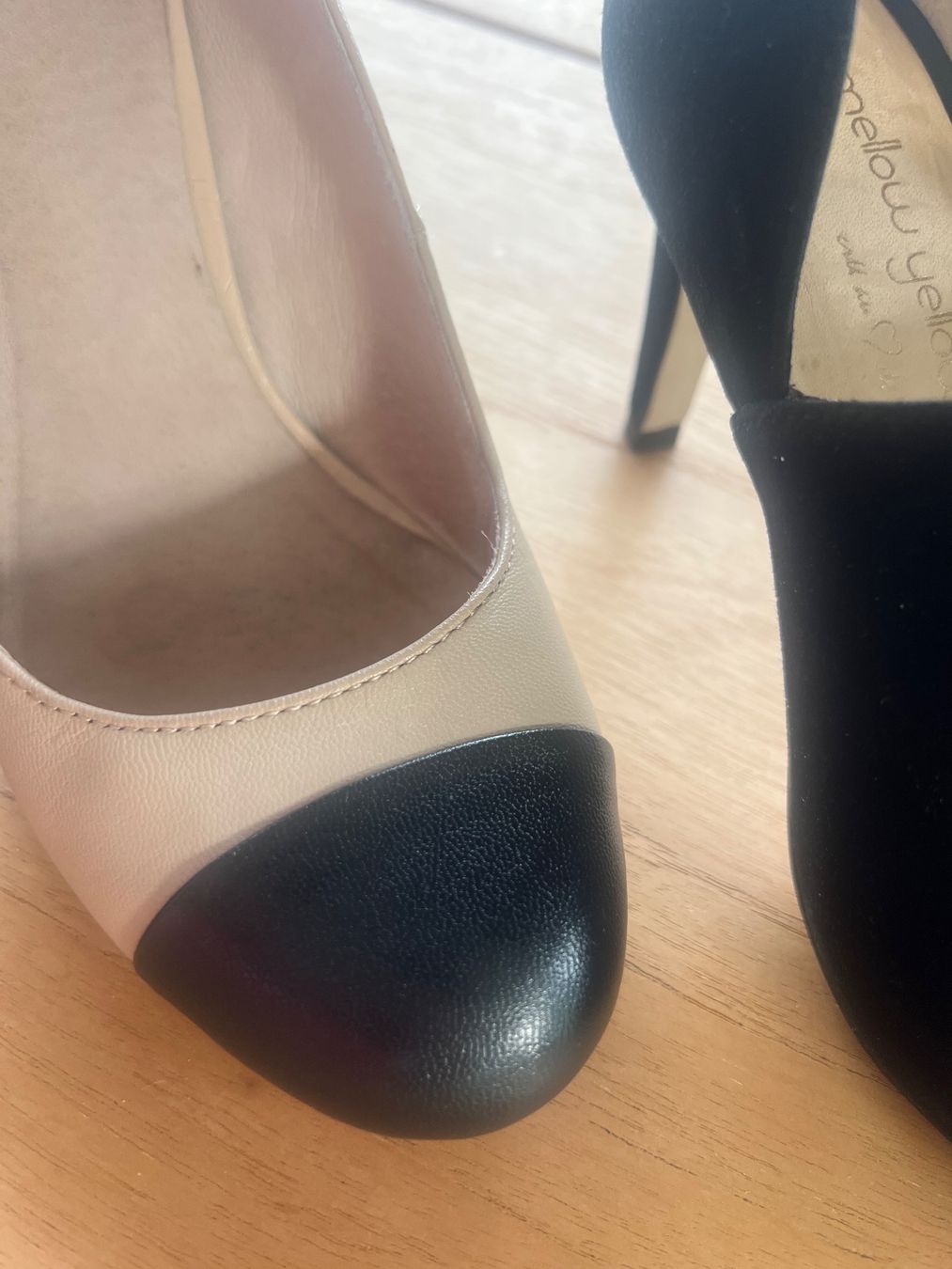 Scarpe da donna: Bon plan trois paires à talon taille 37 cuir – Usato da Lugnorre venduto da cla_j6bq 4