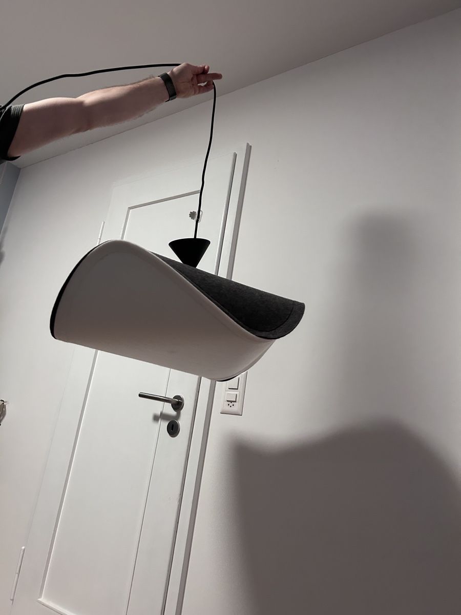 Lampadari & plafoniere: Designerlampe aus Filz – Usato da Rüti ZH venduto da viv_ng2n 1