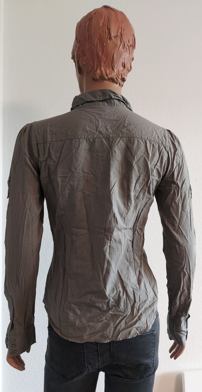 H&M Blusen: Graue Bluse, Gr. 38 von H&M – Gebraucht aus Basel von Allerlei-Basel 1