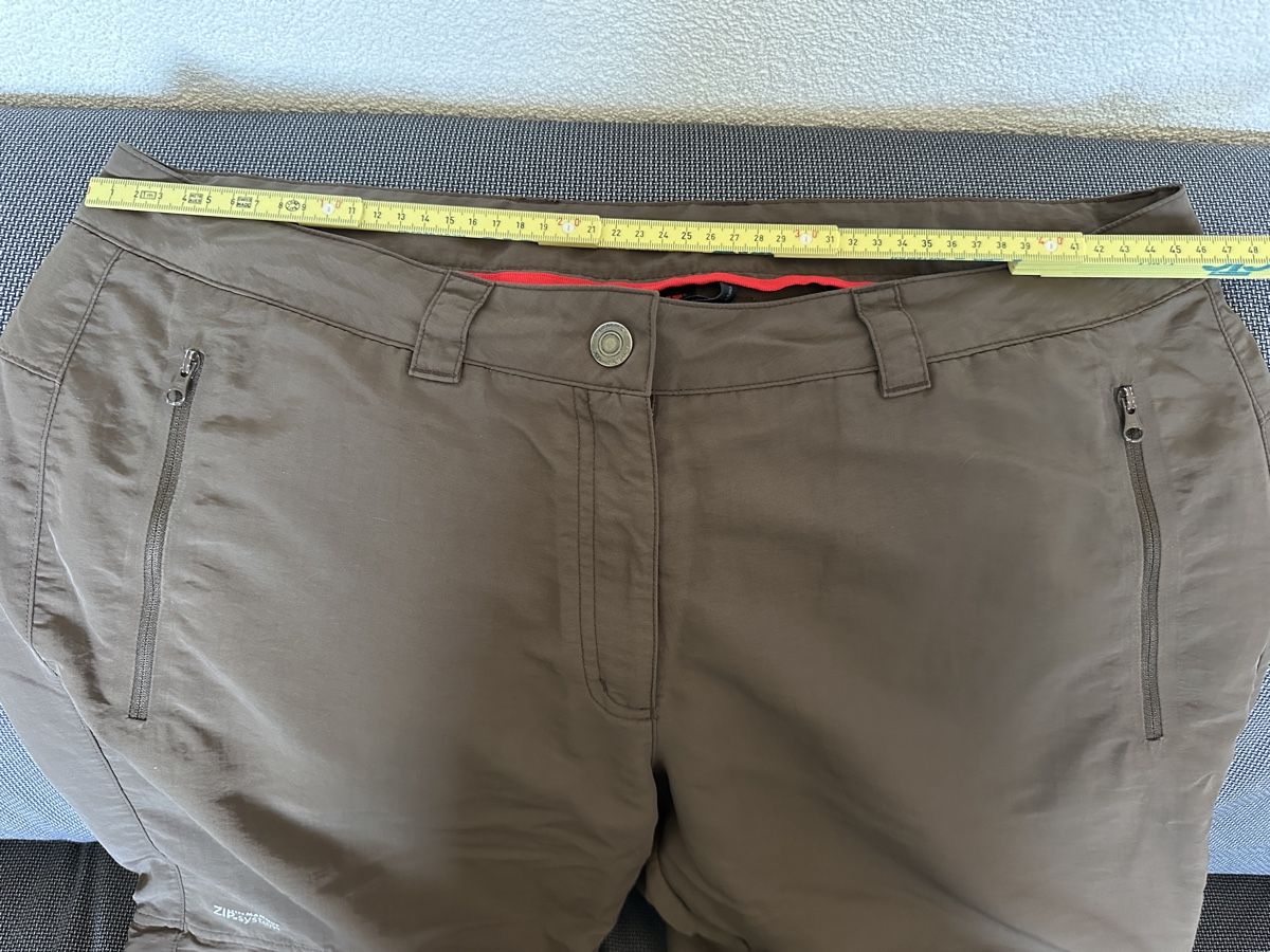 Mammut Pantaloni: Pantalon Mamut taille 46 marron – Usato da Bulle venduto da LeMoleson 9