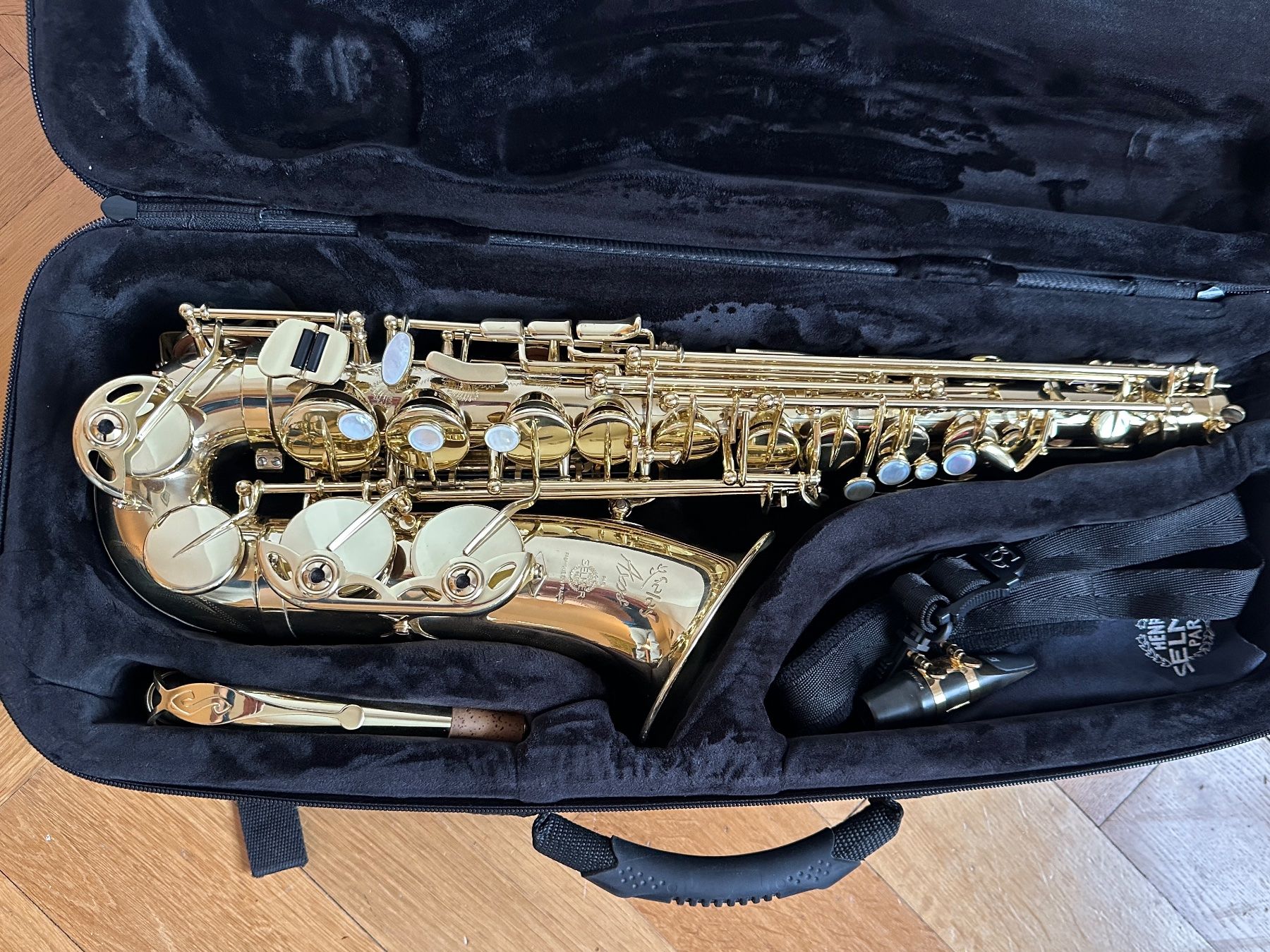 Selmer Musikinstrumente: Saxophon Selmer Axos – Gebraucht aus Basel von OsMo1 5