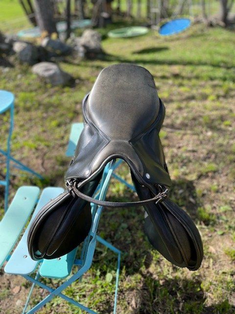Selle & Accessori: Springsattel von Peter Menet – Usato da Trun venduto da Blanchette1 2