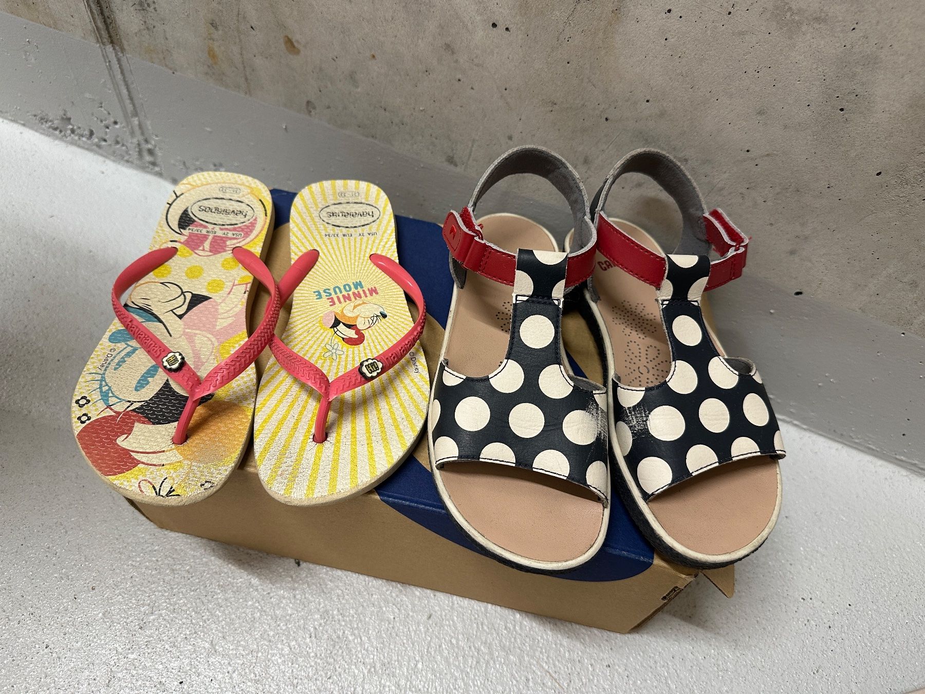 Schuhe für Mädchen: Camper und havaianas Gr 32 – Gebraucht aus Gümligen von xifenglie