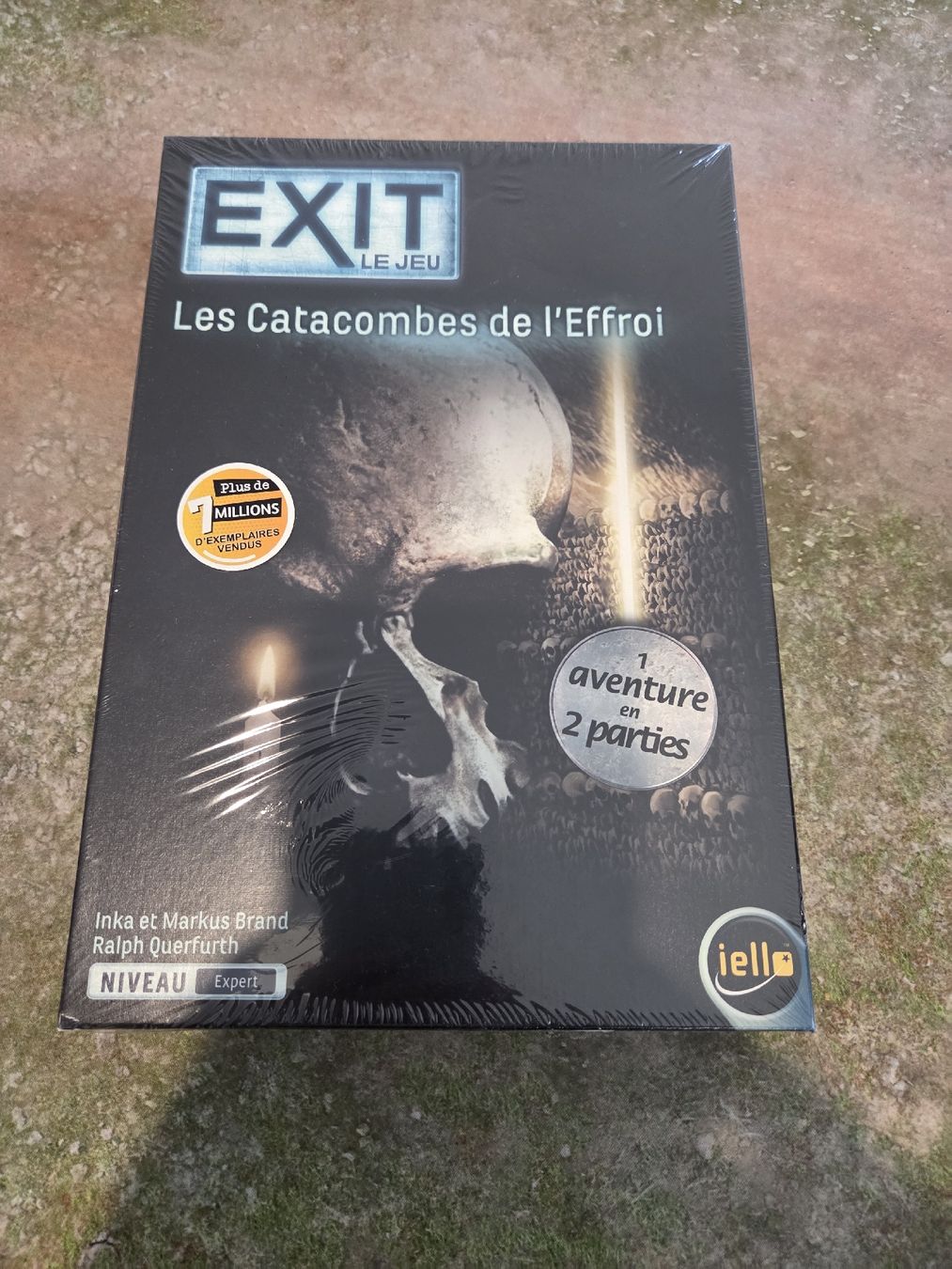 Giochi: EXIT : Les Catacombes de l'Effroi - NEUF SCELLÉ  – Nuovo e nell'imballaggio originale da La Tour-de-Peilz venduto da minijim