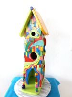Handgefertigtes Vogelhaus im Hundertwasser Style