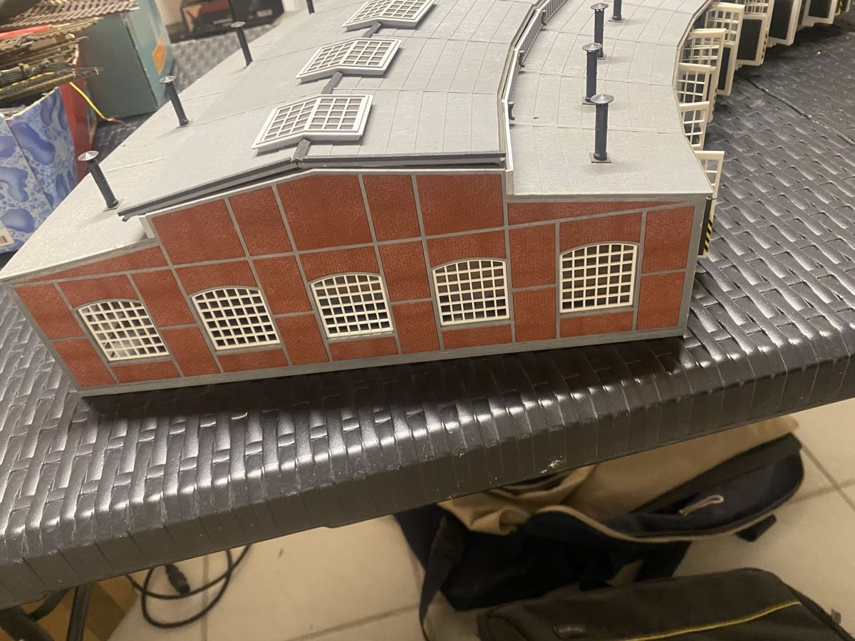 Faller Modelleisenbahnen: Ringlokschuppen H0 – Gebraucht aus Pratteln von Meydan01 6
