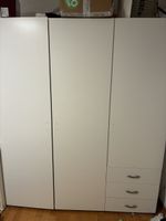 Gratis: weisser Schrank bis 4 Oktober abholen