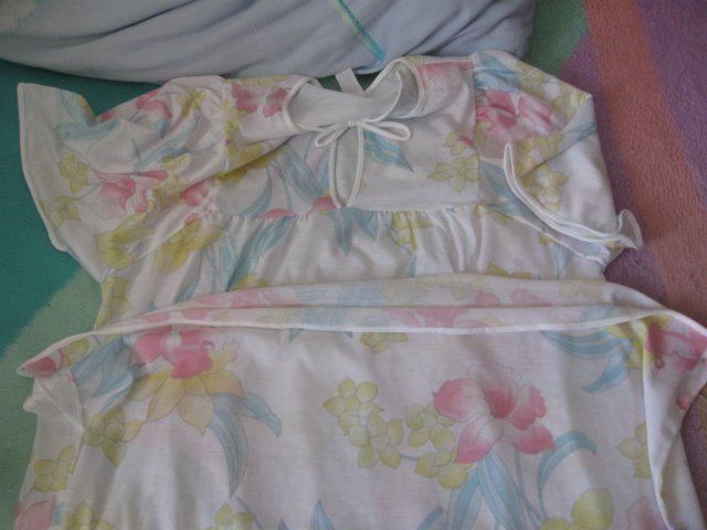 Negligees & Pigiami: DAMEN NACHTHEMD!! – Usato da Zürich venduto da Rwinnie