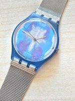 Swatch Uhr blaues Zifferblatt Metallband gebraucht