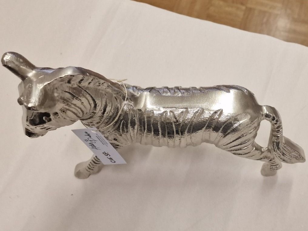 Statuette: Deko Zebra aus Aluminium – Nuovo e nell'imballaggio originale da Schaffhausen venduto da AtelierPudesco 1