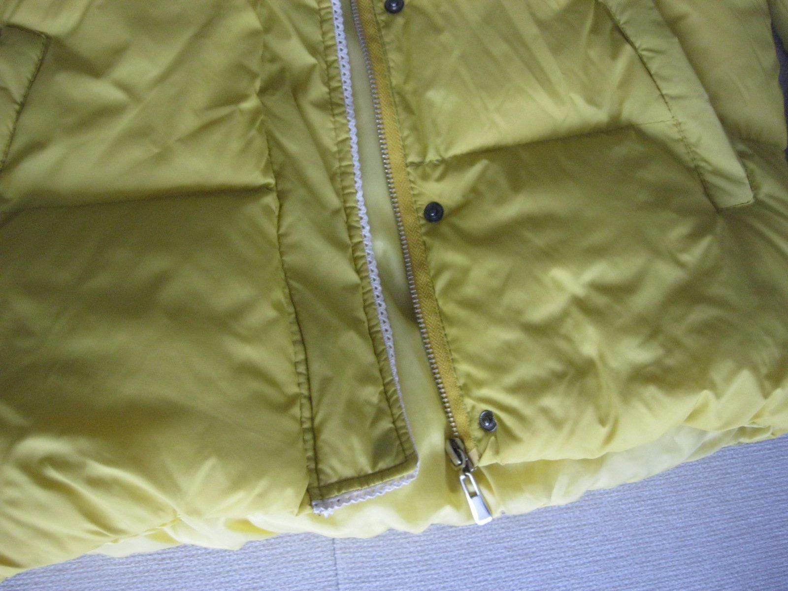 Jacken & Mäntel: Winterjacke Senfgelb, ca. Gr. 32 – Gebraucht aus Vitznau von Kateborg 2