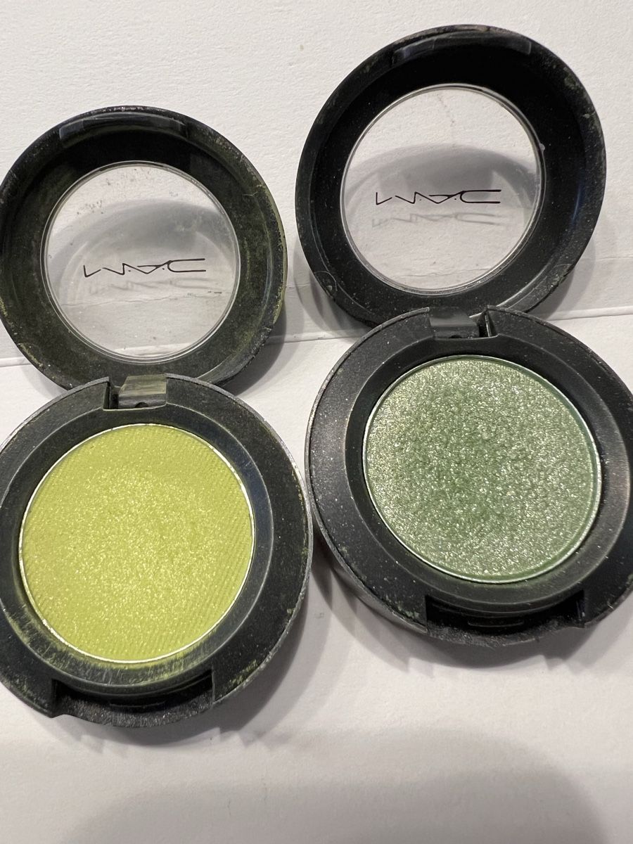 Mac Cosmetics Make-up: 2 MAC Lidschatten Grüntöne, Sommer Make-up Trend – Usato da Bolligen venduto da Solina12 2