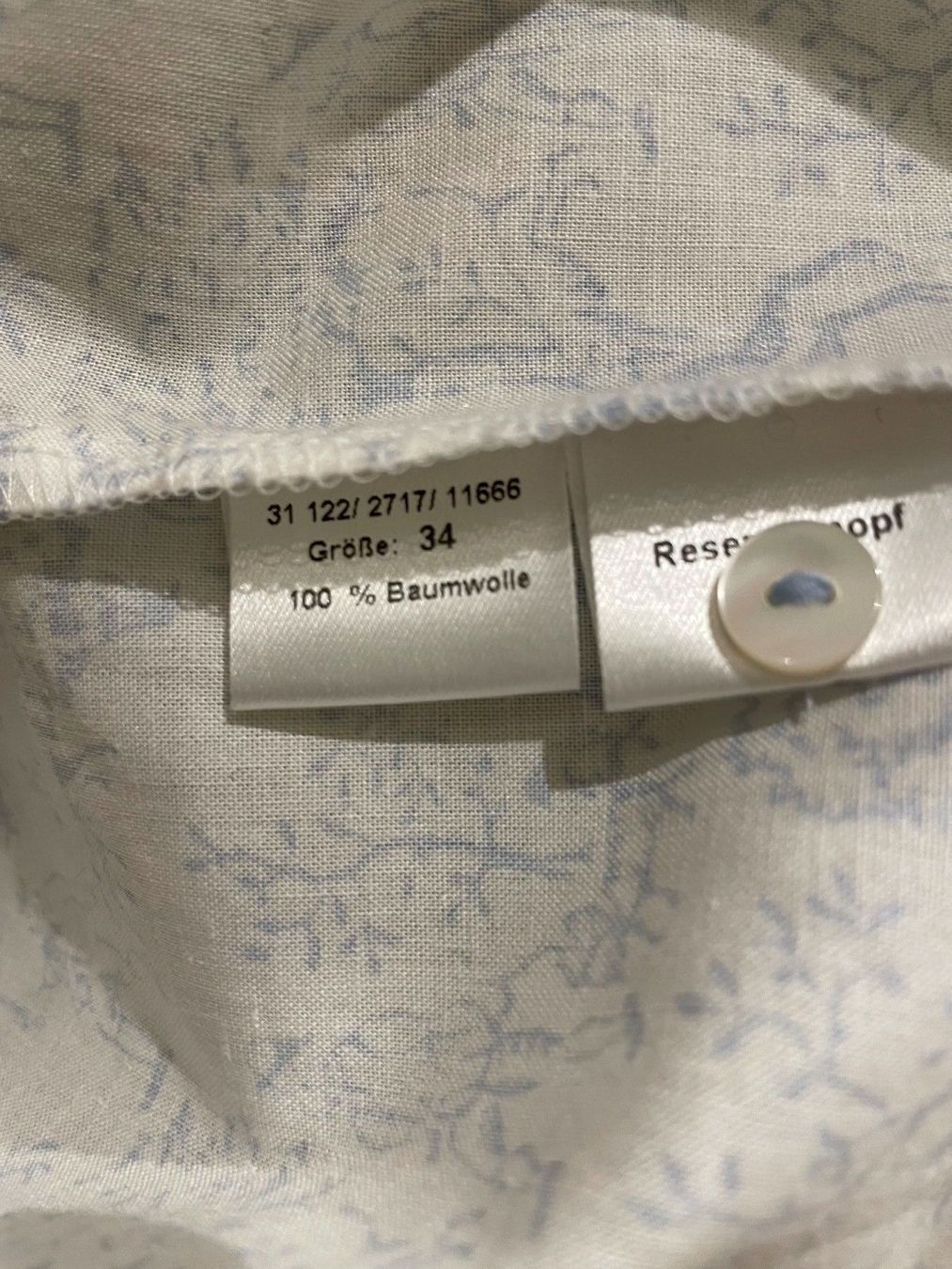 Camicette: Gössl Bluse blau weiss mit Jagdmotiven – Nuovo (secondo la descrizione) da Zürich venduto da Simi123 6