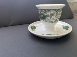 Royal Tettau Eierbecher grün Muster Porzellan