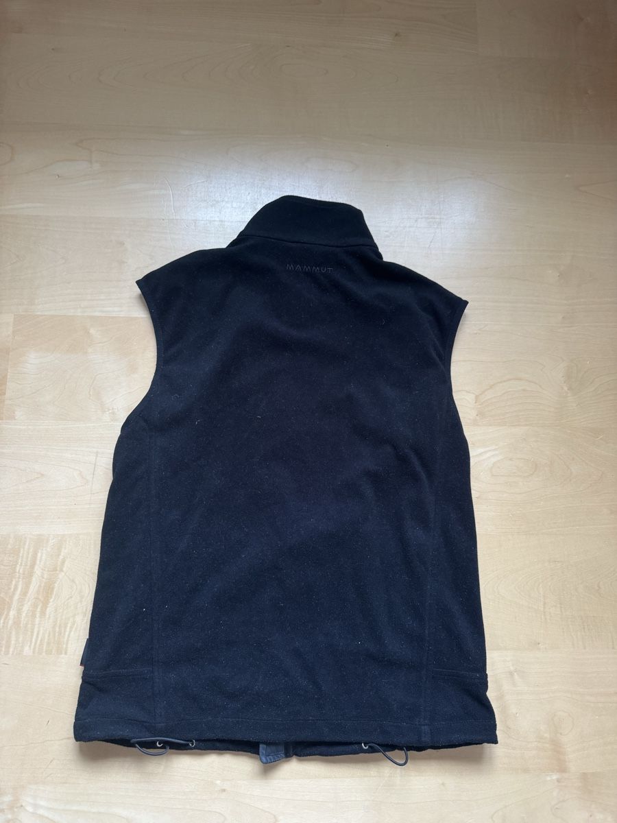 Mammut Gilets & Westen: Mammut Gilet mit Logo | Gr. M – Gebraucht aus Biel-Benken BL von tsb_collector 4