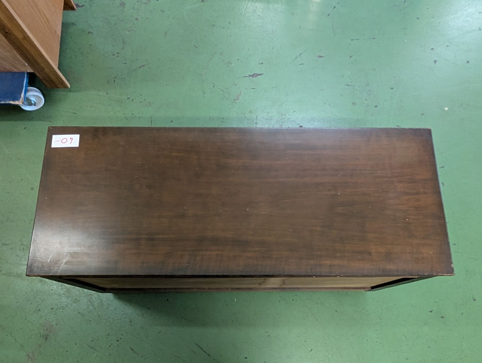Cassapanche: Holztruhe mit Kassettenfront, dunkel – Usato da Pratteln venduto da Cartonsducoeur_bl 5