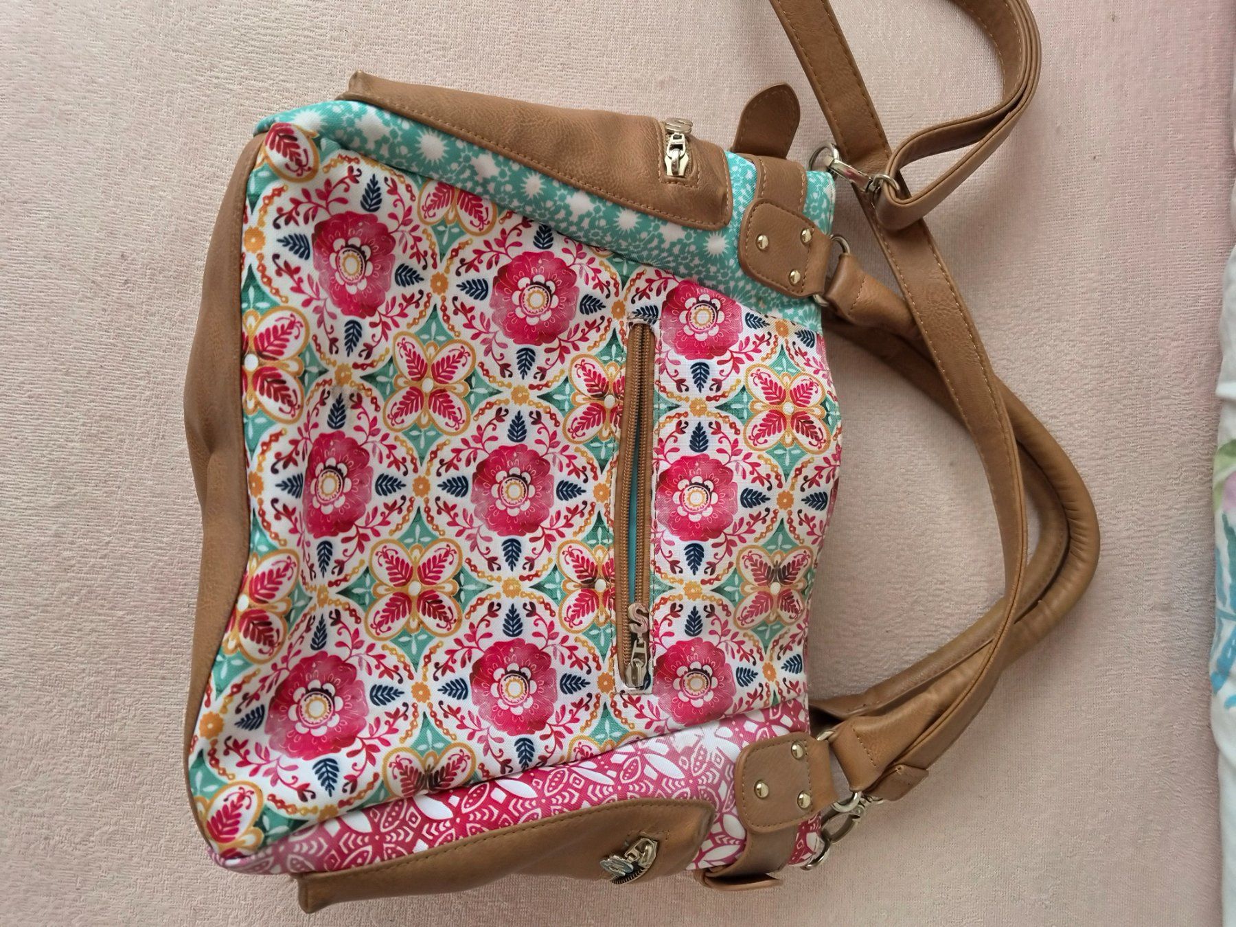 Desigual Borse da donna: Handtasche desigual – Usato da Leutwil venduto da gno_dn7j 1