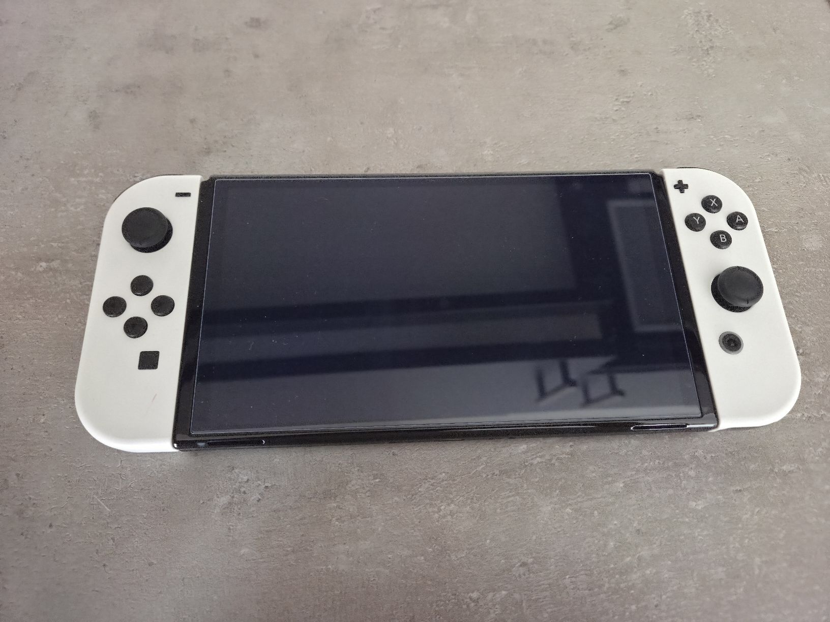 Nintendo Konsolen: Nintendo switch oled + Mario party + housse  – Neu (gemäss Beschreibung) aus Estavayer-le-Lac von mat_7r9g 1